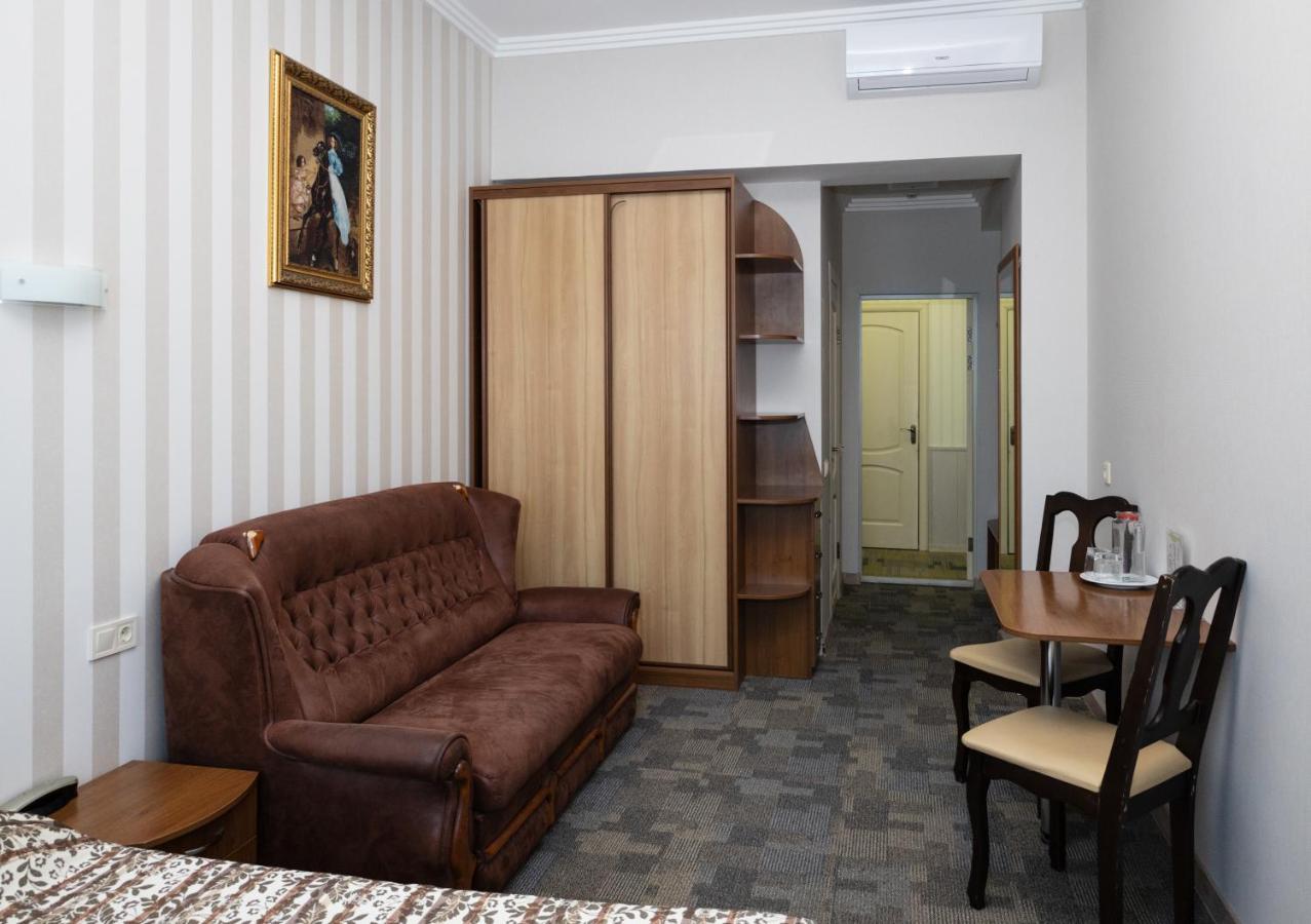 Persian Palace Hotel Київ Екстер'єр фото